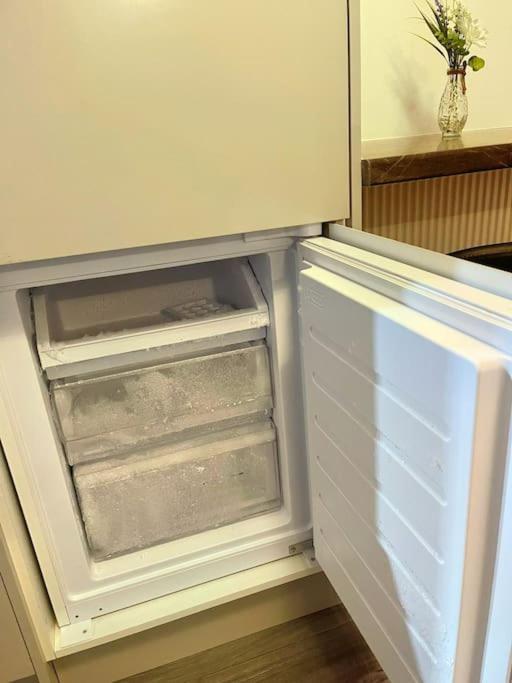 Lovely 3 Bed Ground Floor Apartment Near Qe Hospital Harborne Birmingham New מראה חיצוני תמונה
