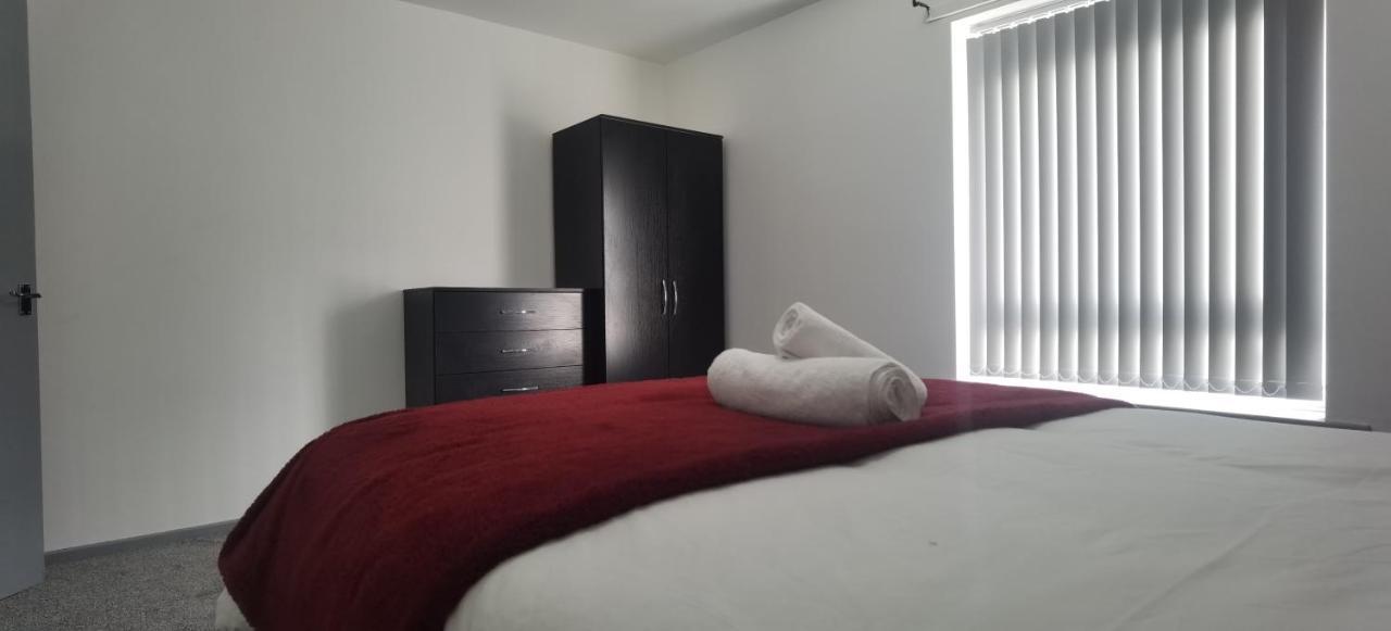 Lovely 3 Bed Ground Floor Apartment Near Qe Hospital Harborne Birmingham New מראה חיצוני תמונה